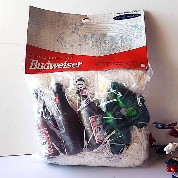 VTG.1999 Budweiser String Light Set.Bottles and Lizards - Picture 1 of 8